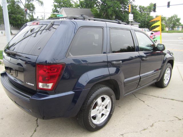 Jeep Grand Cherokee 2005 photo 4