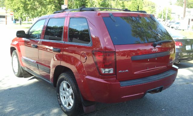 Jeep Grand Cherokee 2005 photo 4