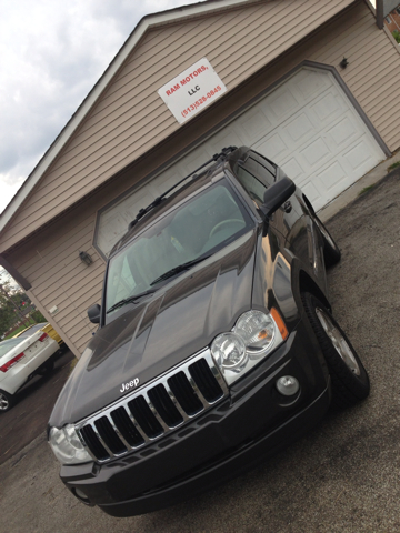 Jeep Grand Cherokee Super SUV