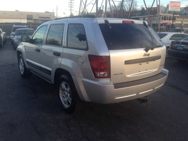 Jeep Grand Cherokee 2005 photo 1