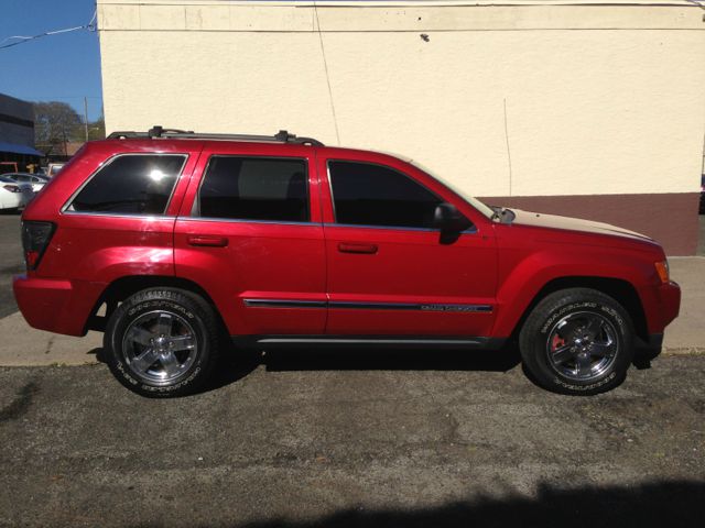 Jeep Grand Cherokee 2005 photo 1