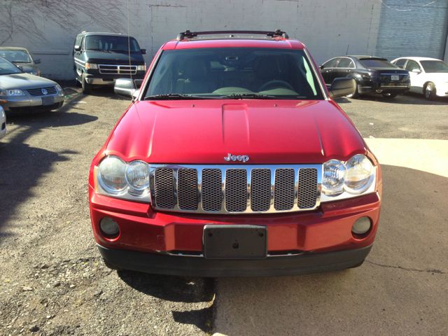 Jeep Grand Cherokee 2005 photo 4