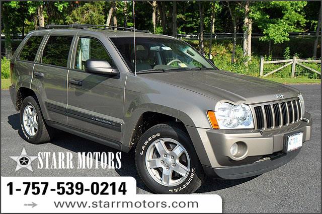 Jeep Grand Cherokee 2005 photo 17