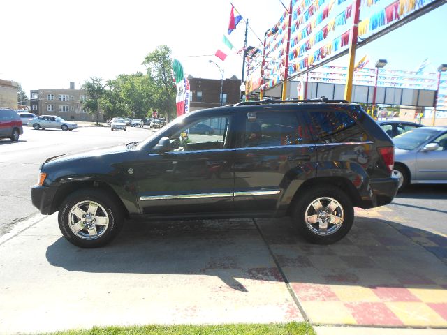 Jeep Grand Cherokee 2005 photo 4