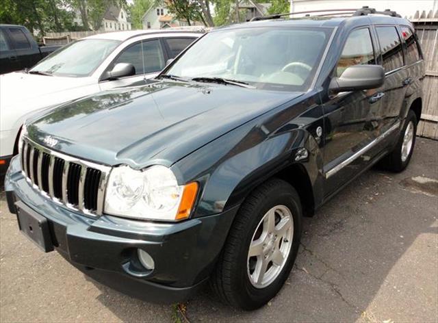 Jeep Grand Cherokee 2005 photo 3