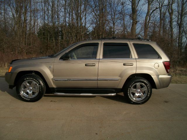 Jeep Grand Cherokee 2005 photo 3