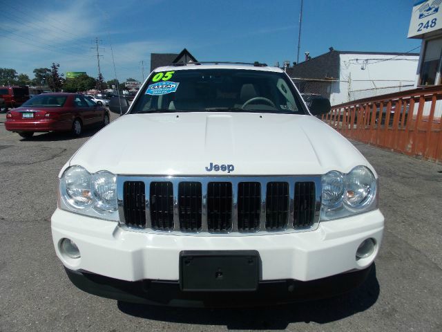 Jeep Grand Cherokee 2005 photo 1