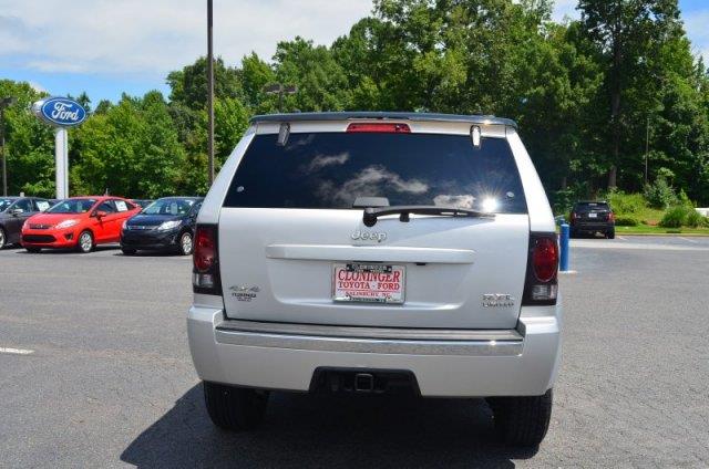 Jeep Grand Cherokee 2005 photo 2