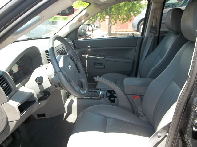 Jeep Grand Cherokee 2005 photo 5