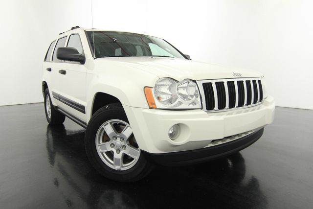 Jeep Grand Cherokee 2005 photo 3