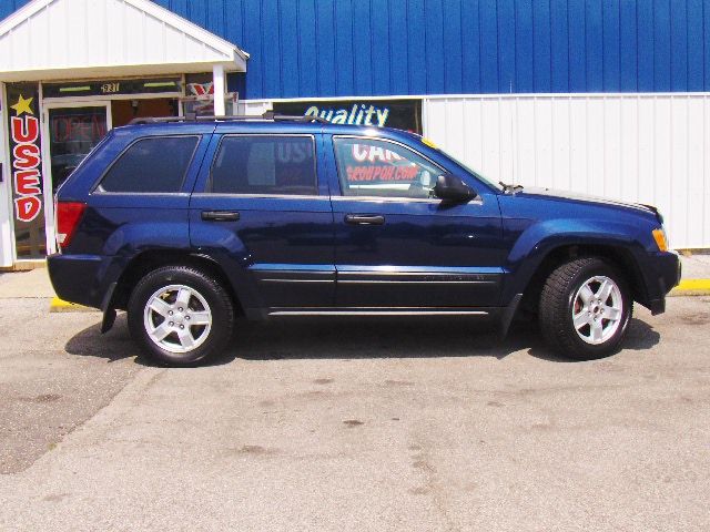 Jeep Grand Cherokee 2005 photo 3