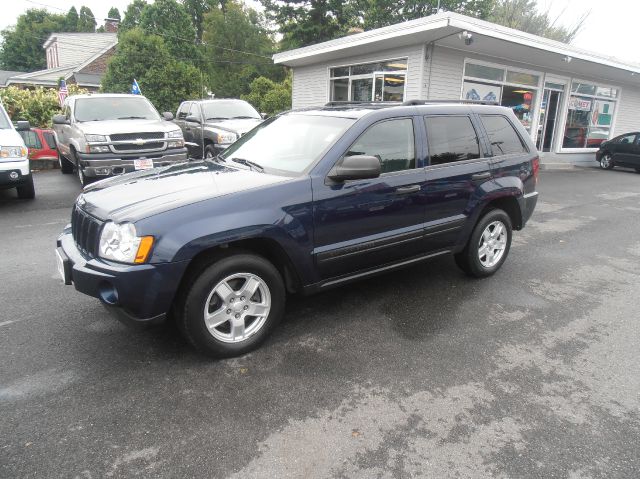 Jeep Grand Cherokee 2006 photo 3