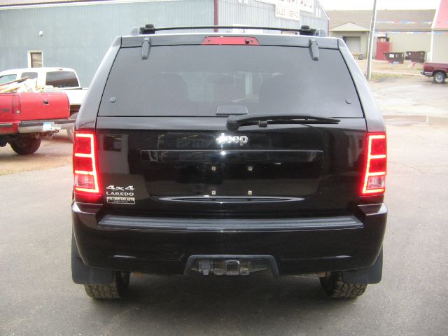 Jeep Grand Cherokee 2006 photo 1