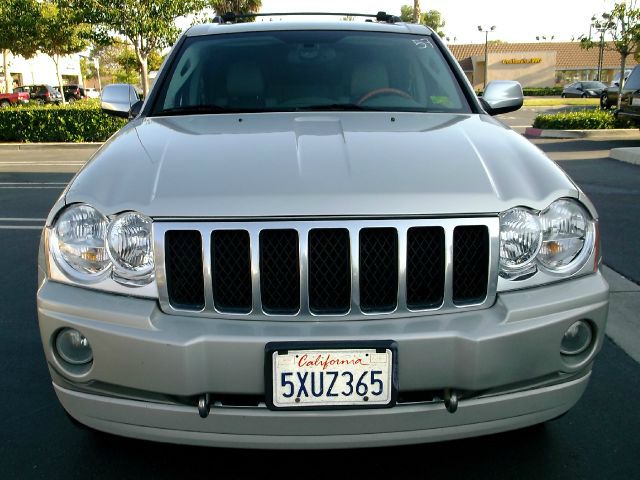 Jeep Grand Cherokee 2006 photo 4