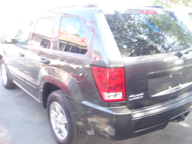 Jeep Grand Cherokee 2006 photo 3