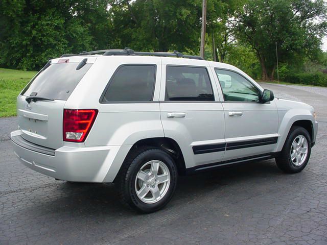 Jeep Grand Cherokee 2006 photo 3