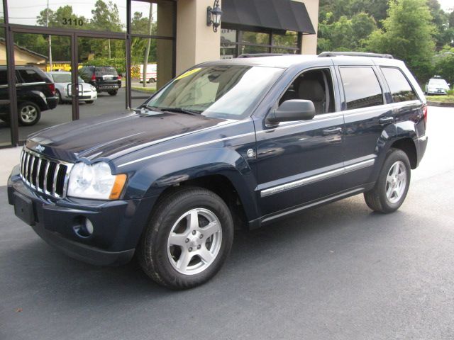 Jeep Grand Cherokee 2006 photo 2