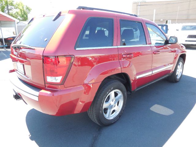 Jeep Grand Cherokee 2006 photo 4