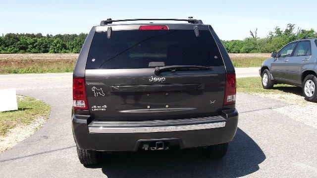 Jeep Grand Cherokee Super SUV