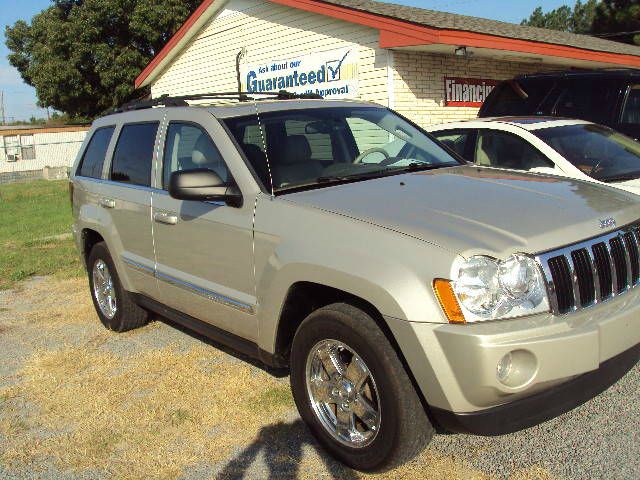 Jeep Grand Cherokee 2006 photo 2