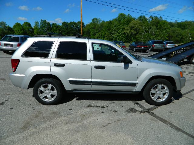 Jeep Grand Cherokee 2006 photo 10