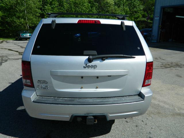 Jeep Grand Cherokee 2006 photo 17