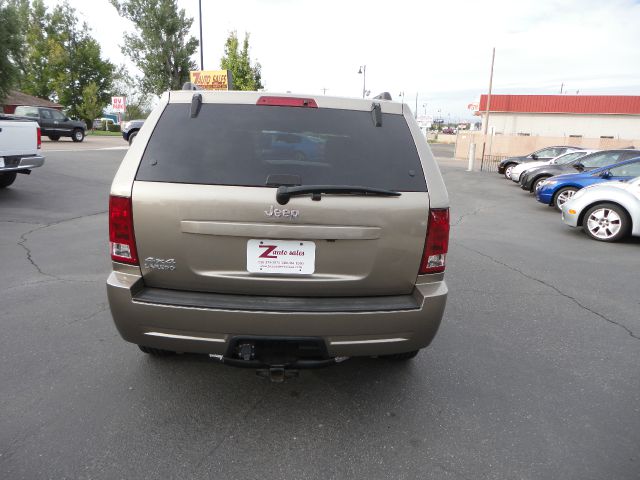 Jeep Grand Cherokee 2006 photo 2