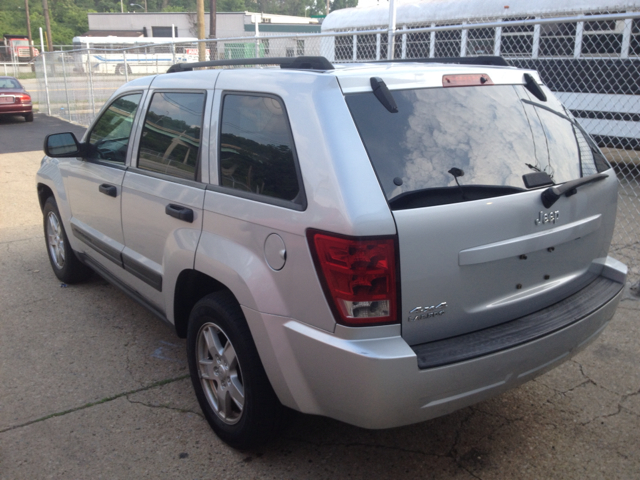 Jeep Grand Cherokee 2006 photo 9