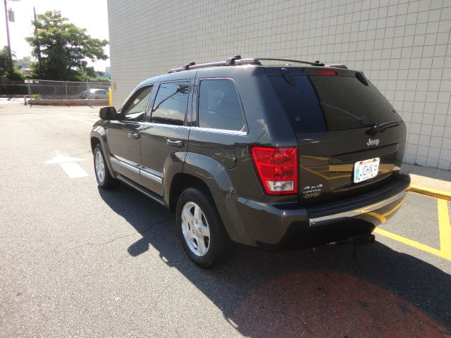 Jeep Grand Cherokee 2006 photo 1