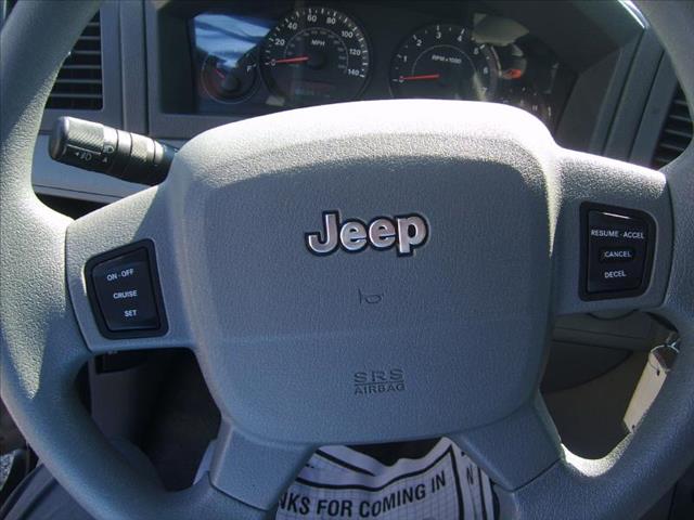 Jeep Grand Cherokee 2006 photo 24