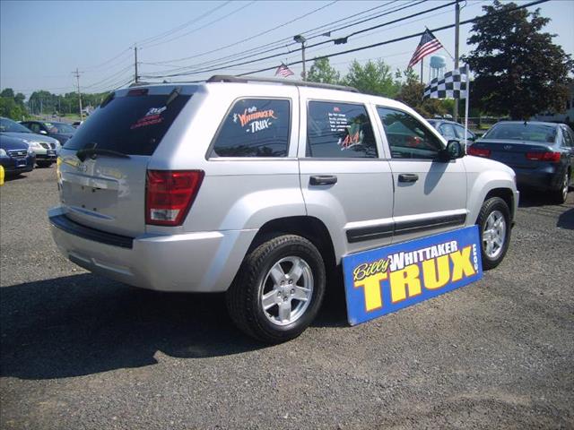 Jeep Grand Cherokee 2006 photo 8