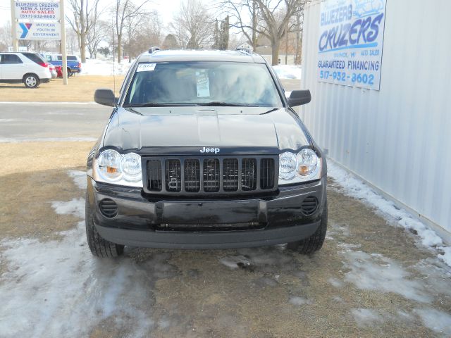 Jeep Grand Cherokee 2006 photo 2