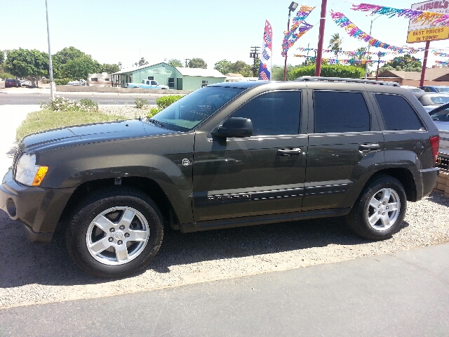 Jeep Grand Cherokee 2006 photo 3