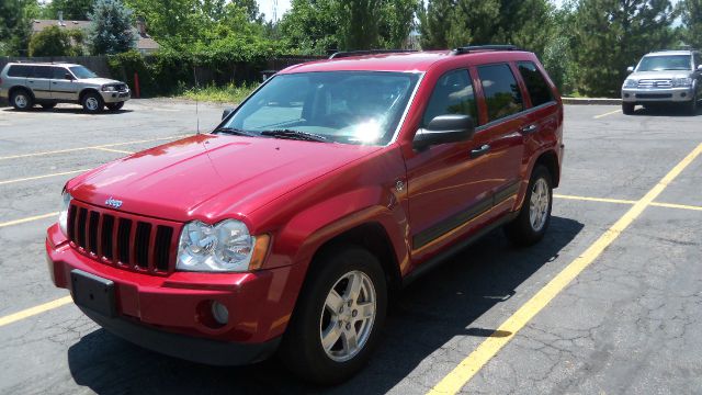 Jeep Grand Cherokee 2006 photo 3