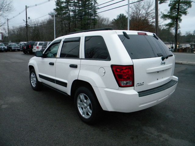 Jeep Grand Cherokee 2006 photo 3