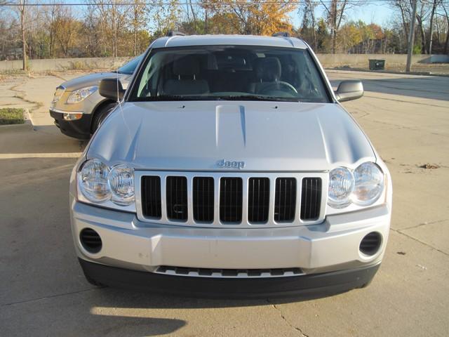 Jeep Grand Cherokee 2006 photo 2