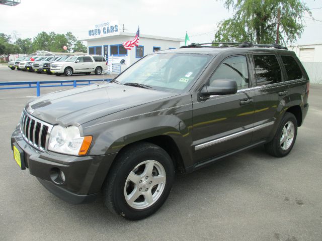 Jeep Grand Cherokee 2006 photo 1