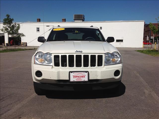 Jeep Grand Cherokee 2006 photo 11