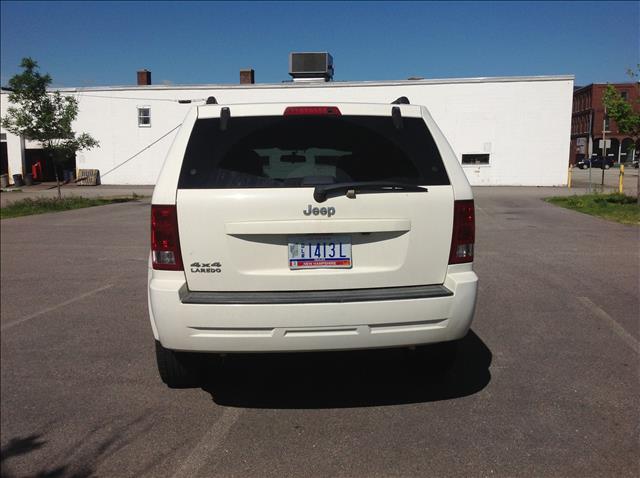 Jeep Grand Cherokee 2006 photo 6