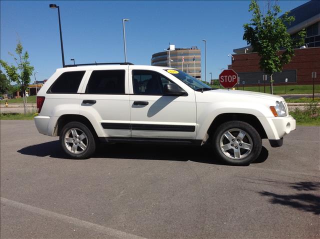 Jeep Grand Cherokee 2006 photo 9