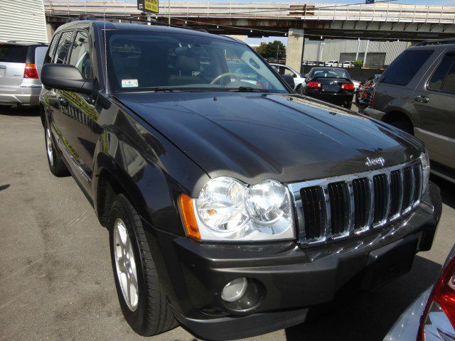 Jeep Grand Cherokee 2006 photo 3