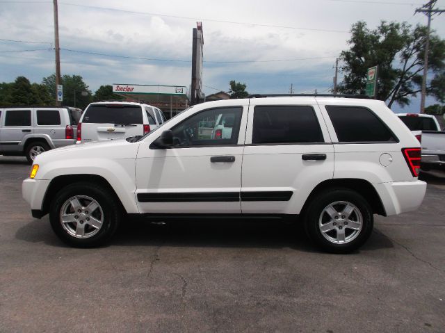 Jeep Grand Cherokee 2006 photo 3