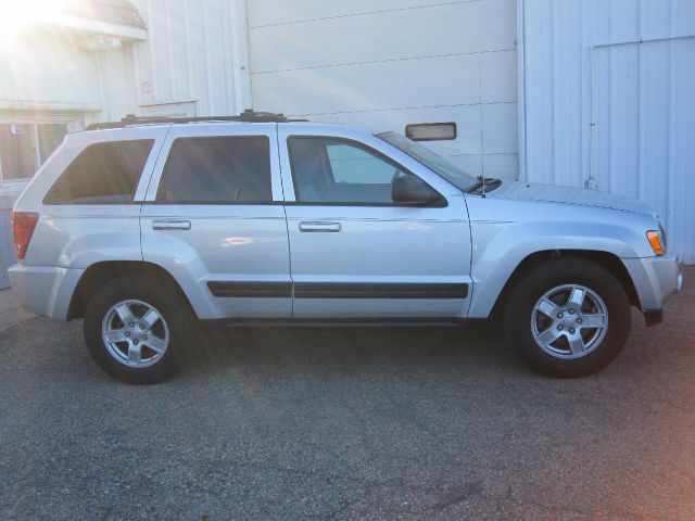 Jeep Grand Cherokee 2006 photo 4