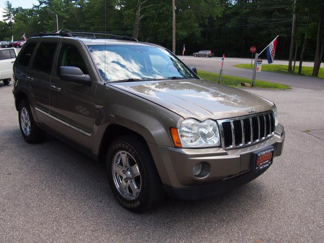 Jeep Grand Cherokee SLT 25 SUV