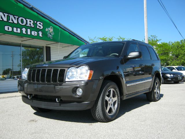 Jeep Grand Cherokee 2006 photo 11