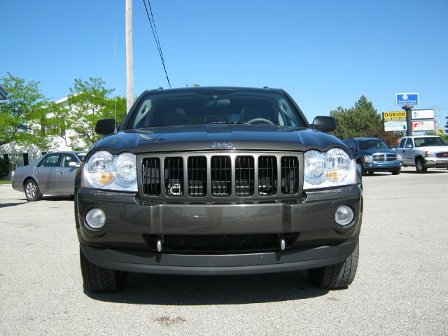 Jeep Grand Cherokee 2006 photo 13