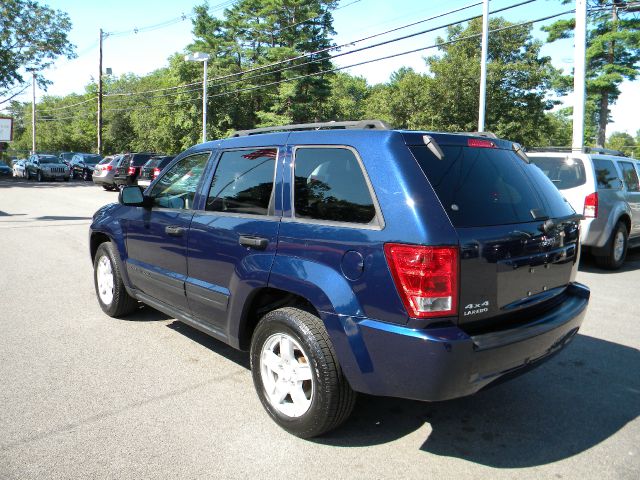 Jeep Grand Cherokee 2006 photo 3