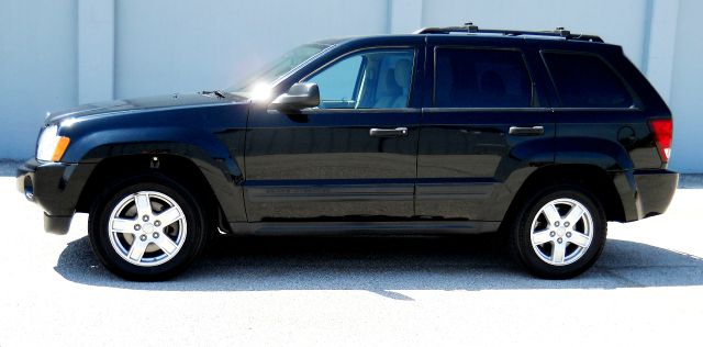 Jeep Grand Cherokee 2006 photo 4