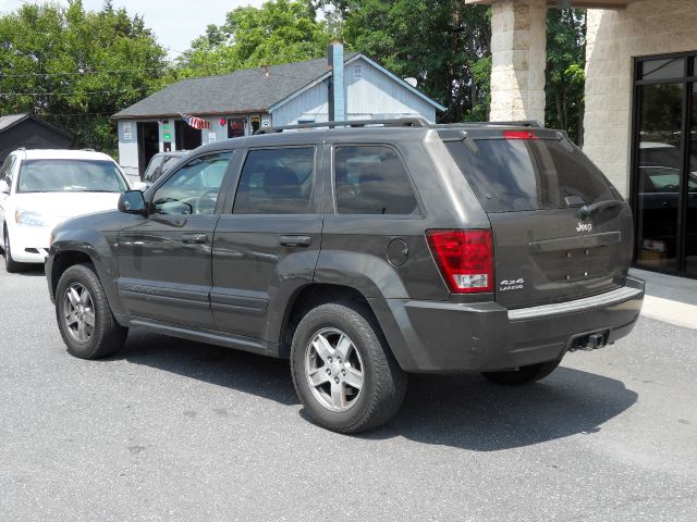 Jeep Grand Cherokee 2006 photo 1