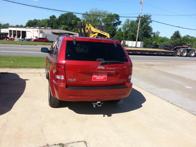 Jeep Grand Cherokee 2006 photo 2